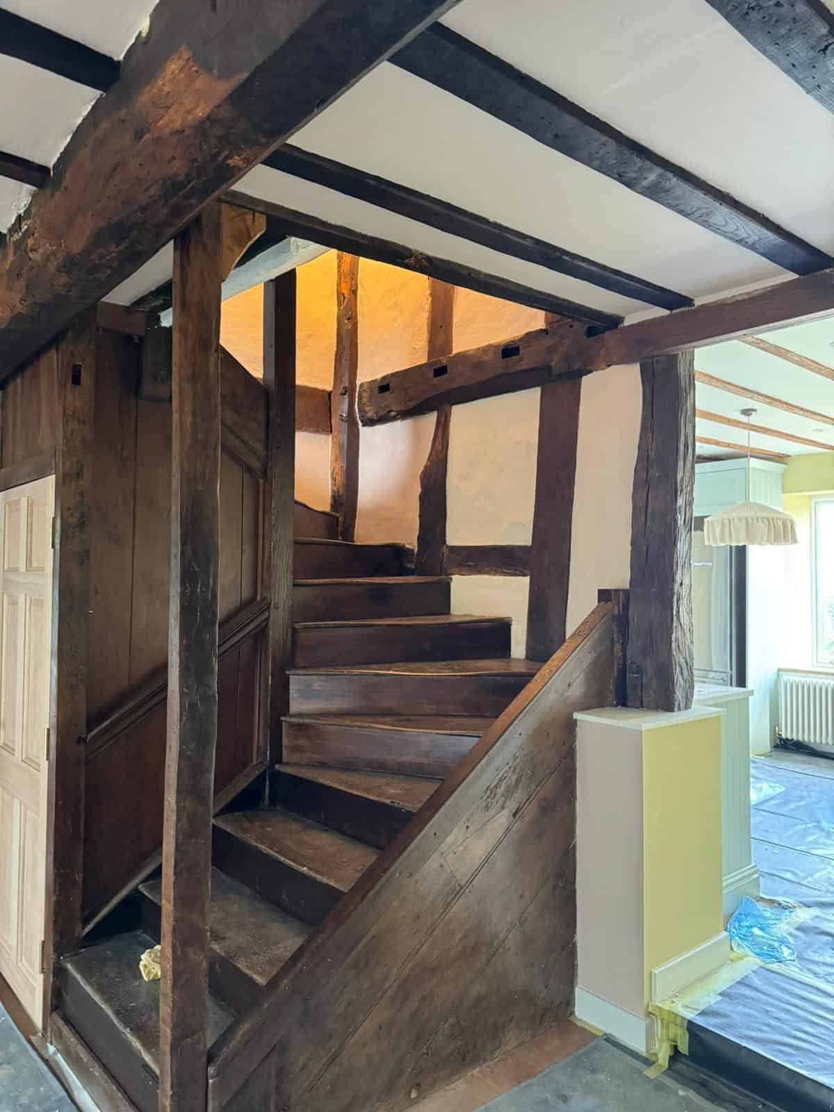 Beamed cottage bedroom - progress photo 11